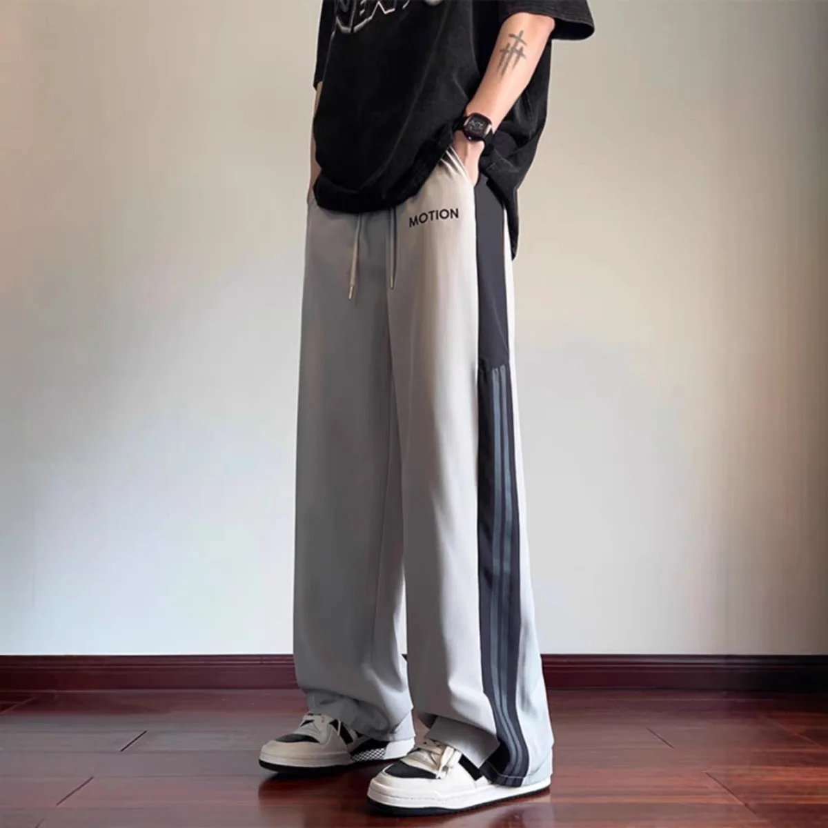 Calças Casuais Masculinas de P - Street Fashion Couple avaliação e preço